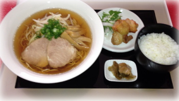 白龍ラーメン定食